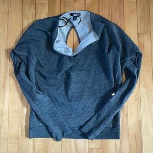 Athletic long sleeve